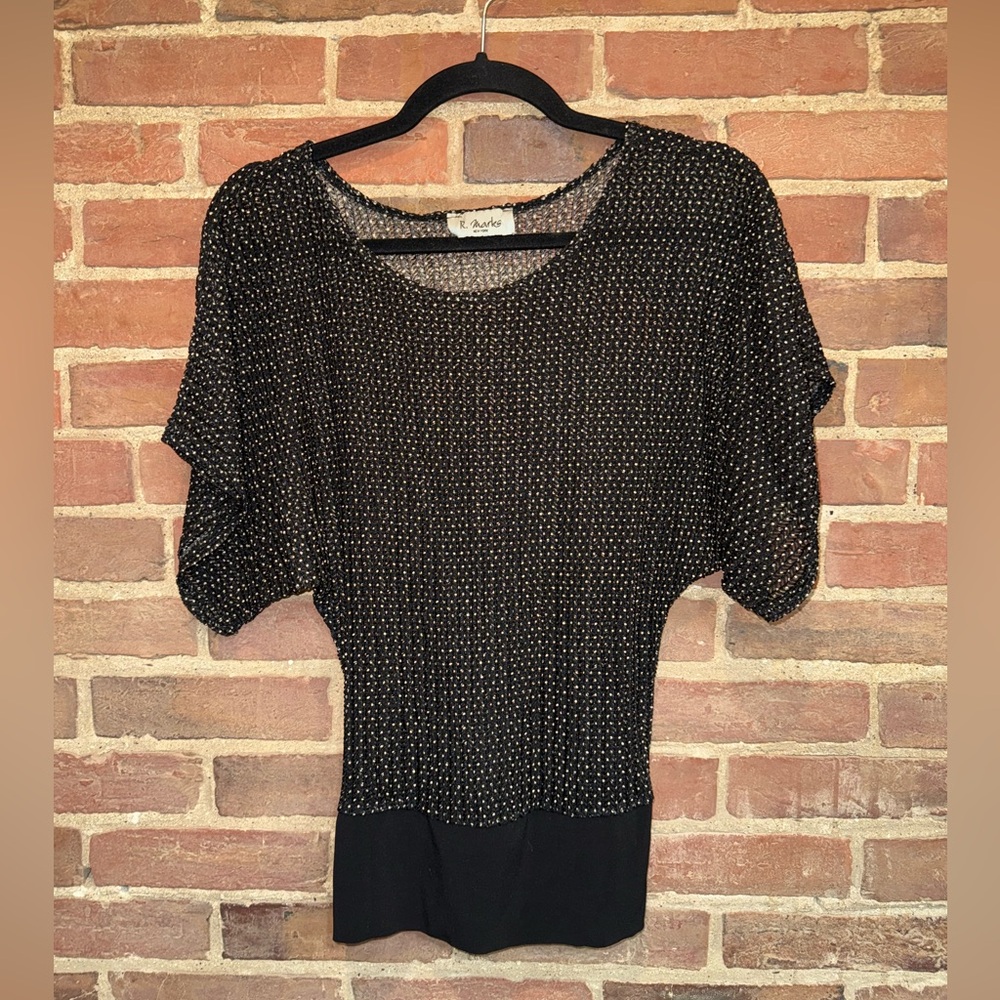 Chic Vinatge Black and White Mesh top